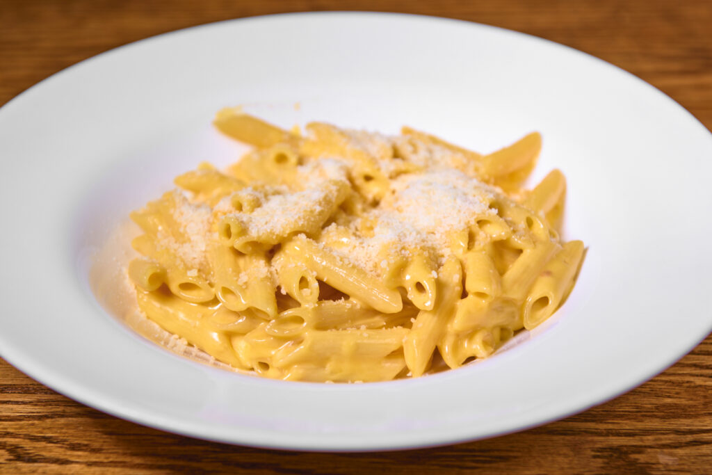 MAC & CHEESE