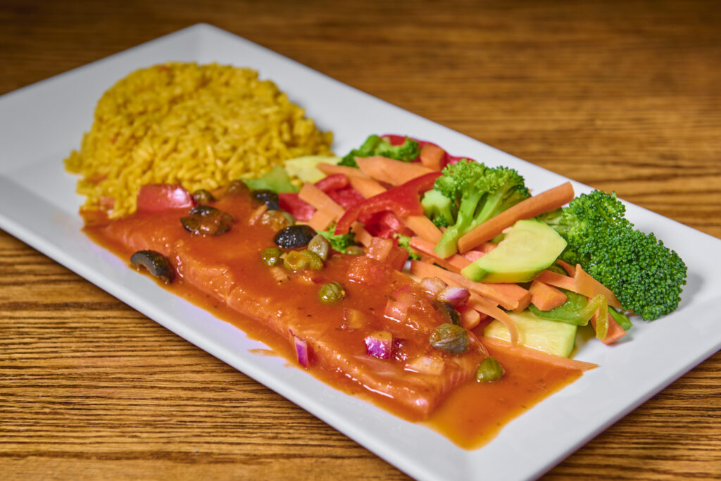 SALMON A LA VERACRUZ